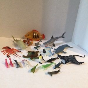 Toy Ocean Sea Creatures Lot of 22
